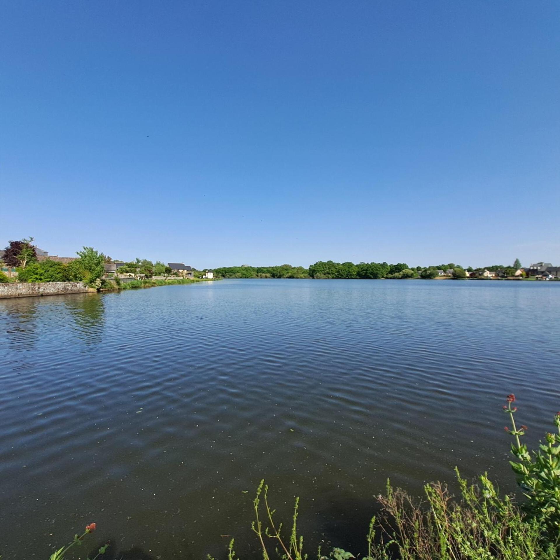 Gite Le Lac Cherrueix Bagian luar foto